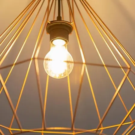 L'aigle, Bel Proche Centre Et Parking