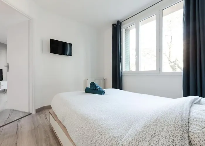 Apartment L'aigle, Bel Proche Centre Et Parking