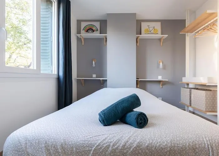 L'aigle, Bel Proche Centre Et Parking Appartement