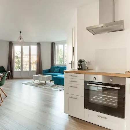 L'aigle, Bel Proche Centre Et Parking Apartment